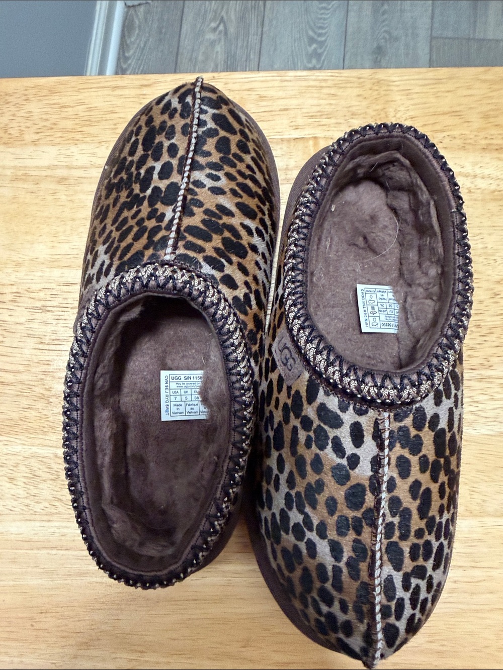 UGG Leopard-Print Slip-On Slippers - Brown & Black